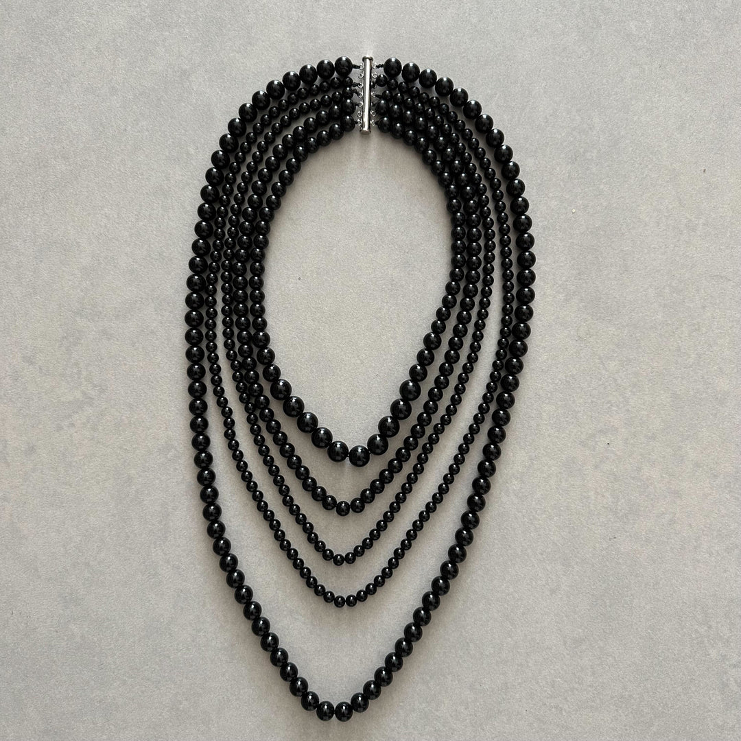 LUNALUX Black Onyx Pearl Necklace