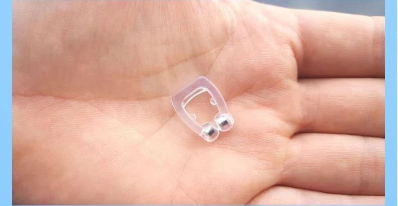 Magnetic Anti-Snoring Nose Clip ā Breathe Easy, Sleep Better